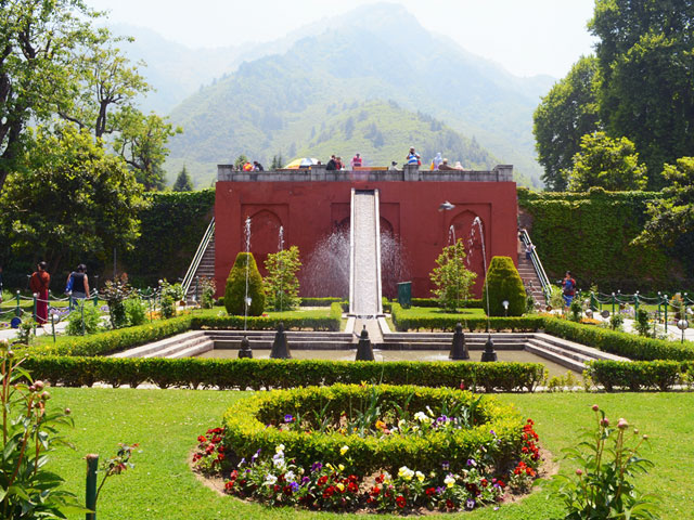 Mughal Gardens Srinagar