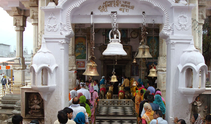 bajreshwari temple kangra